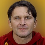 Roman Skuhravý